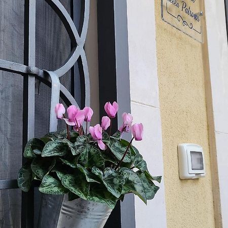 شقة Il Cortile Della Patrona سيراكوزا المظهر الخارجي الصورة